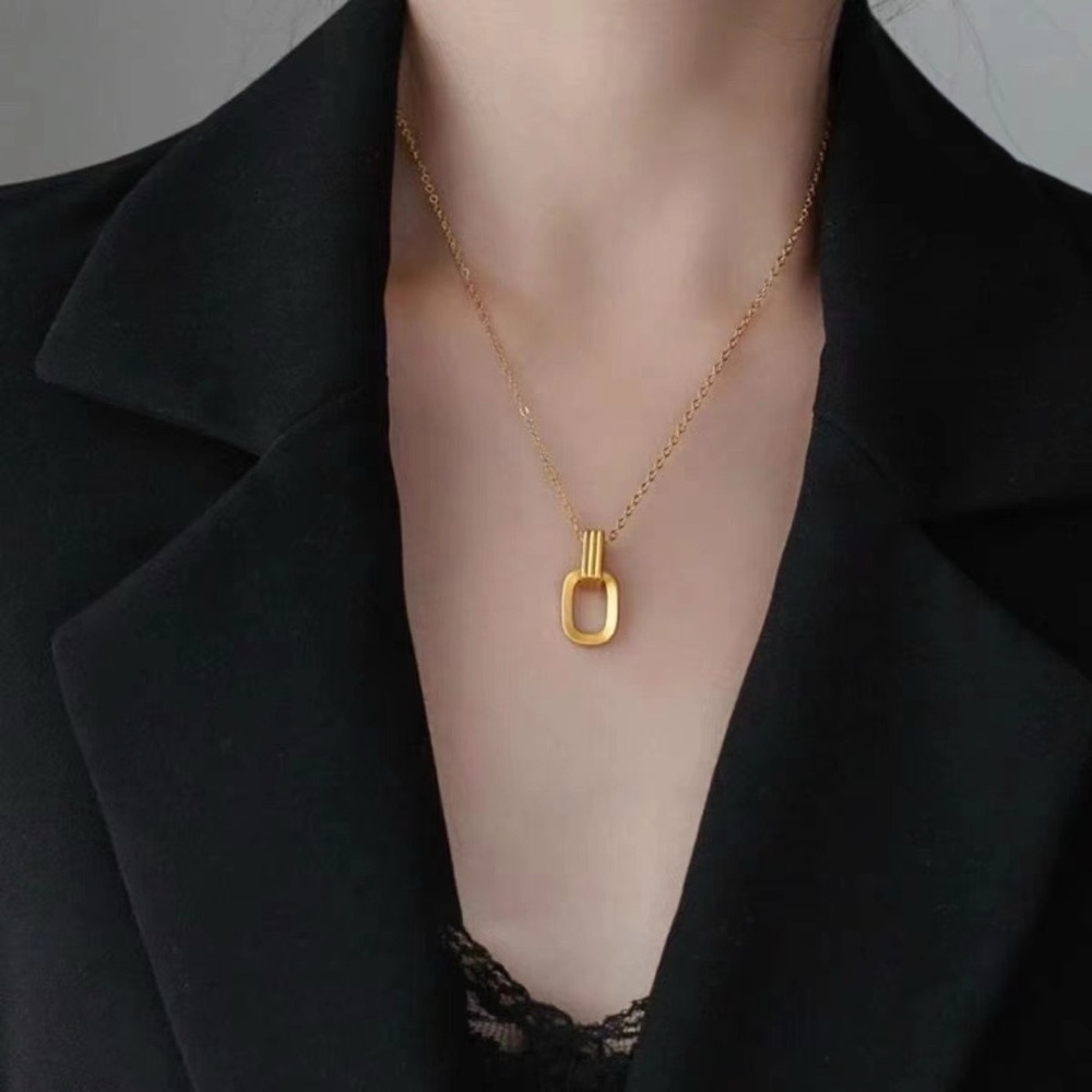 18K Gold Plated Rectangular Pendant Necklace*Minimalist Everyday Waterproof*LW - Picture 1 of 4
